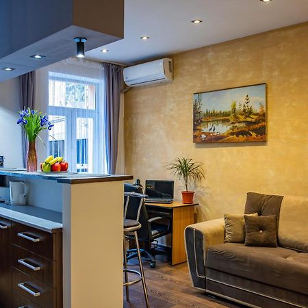 John Residence Apartment Brasov With Parking Option מראה חיצוני תמונה
