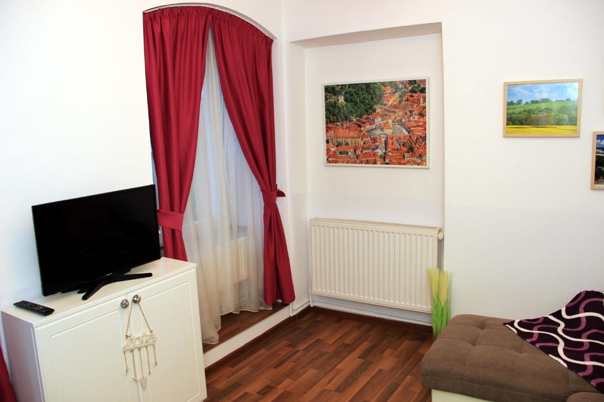 John Residence Apartment Brasov With Parking Option מראה חיצוני תמונה