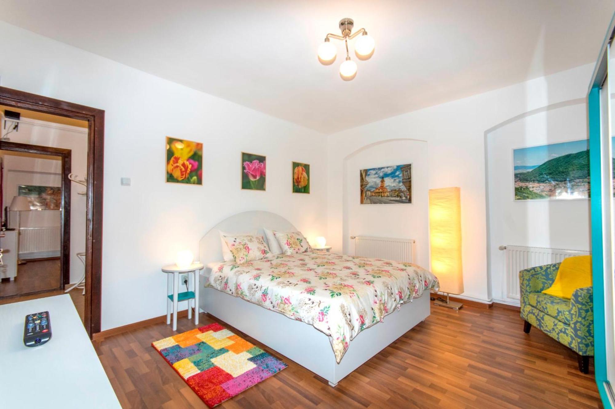 John Residence Apartment Brasov With Parking Option מראה חיצוני תמונה