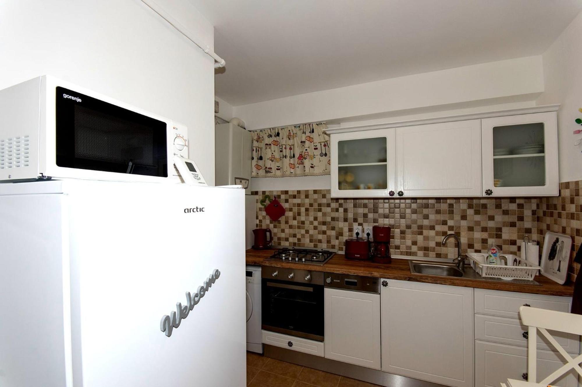 John Residence Apartment Brasov With Parking Option מראה חיצוני תמונה