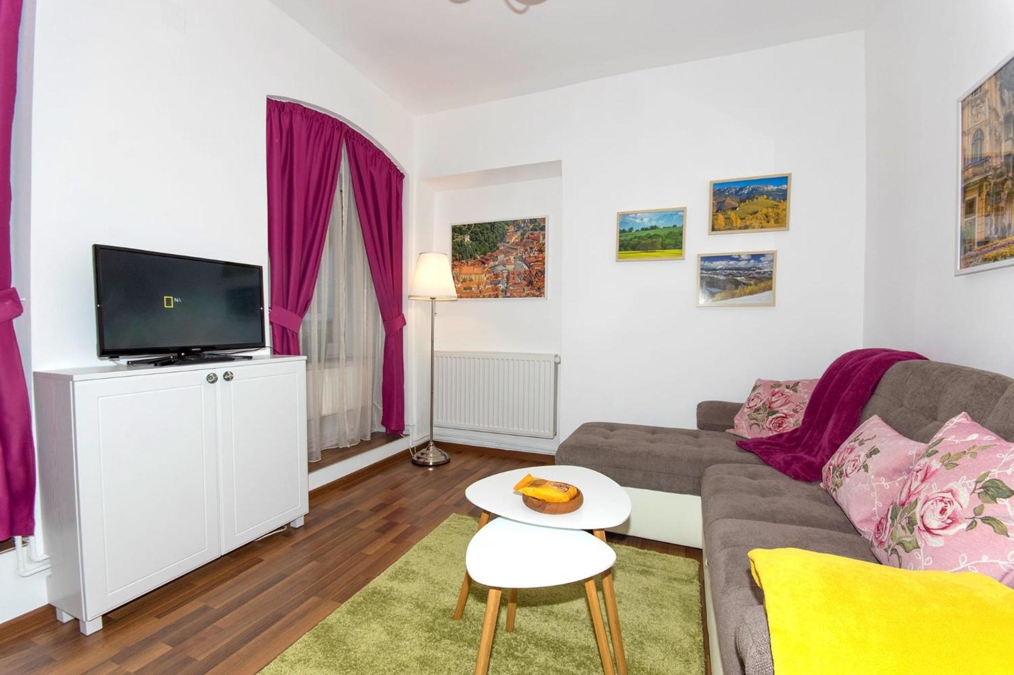 John Residence Apartment Brasov With Parking Option מראה חיצוני תמונה