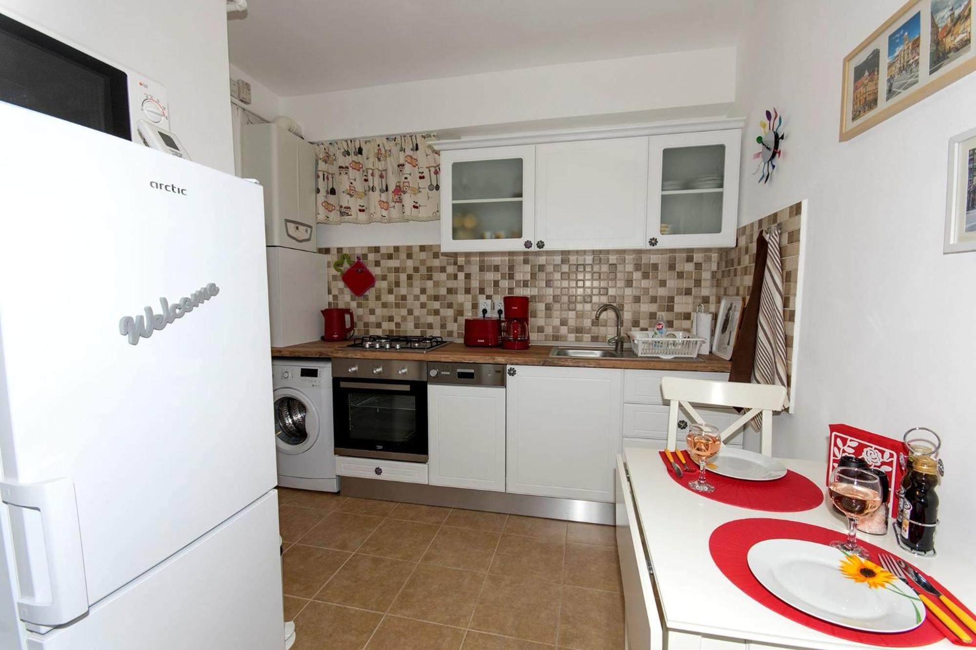 John Residence Apartment Brasov With Parking Option מראה חיצוני תמונה