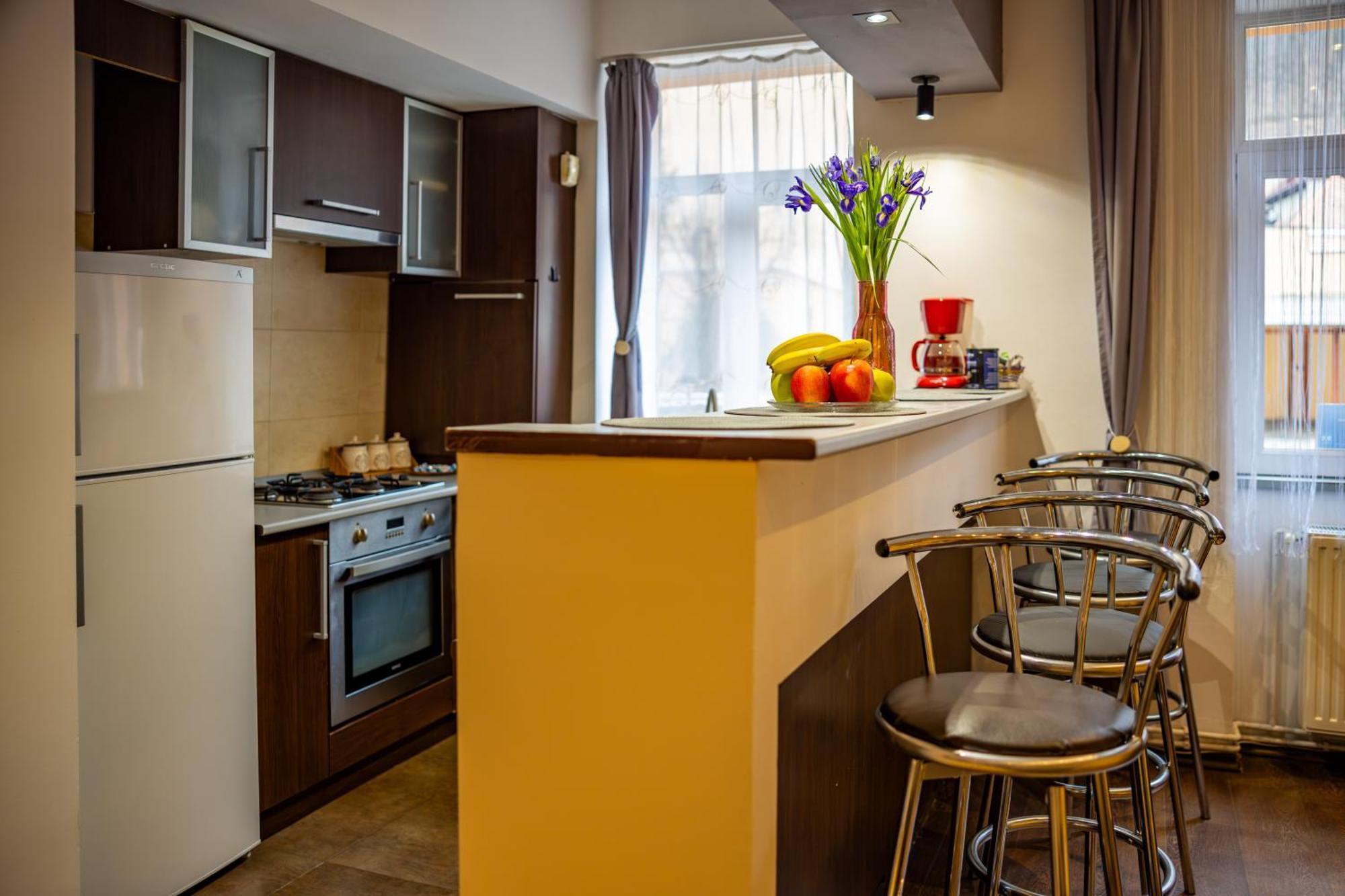 John Residence Apartment Brasov With Parking Option מראה חיצוני תמונה