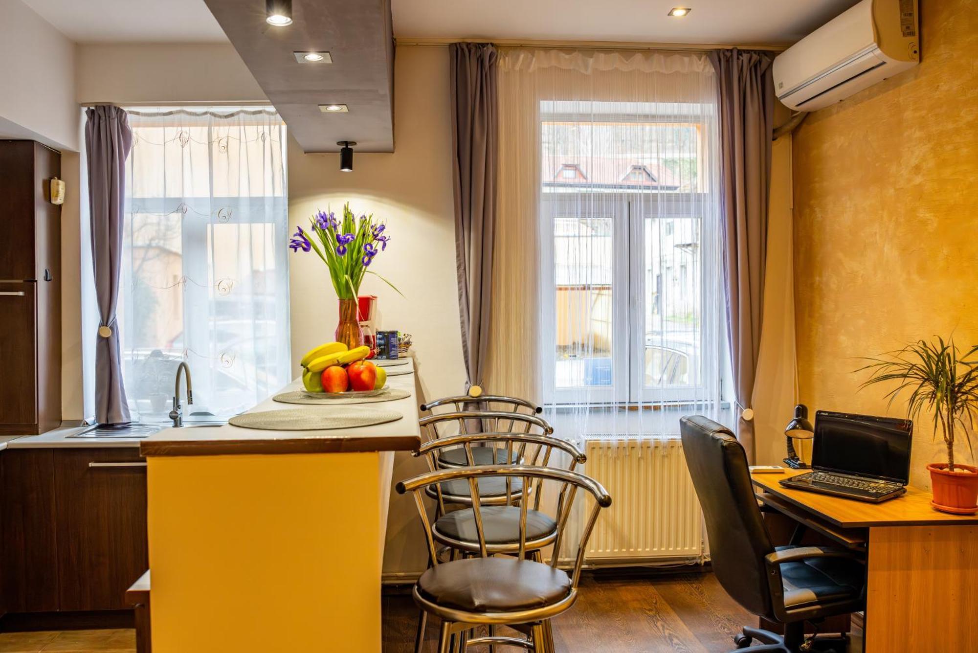 John Residence Apartment Brasov With Parking Option מראה חיצוני תמונה